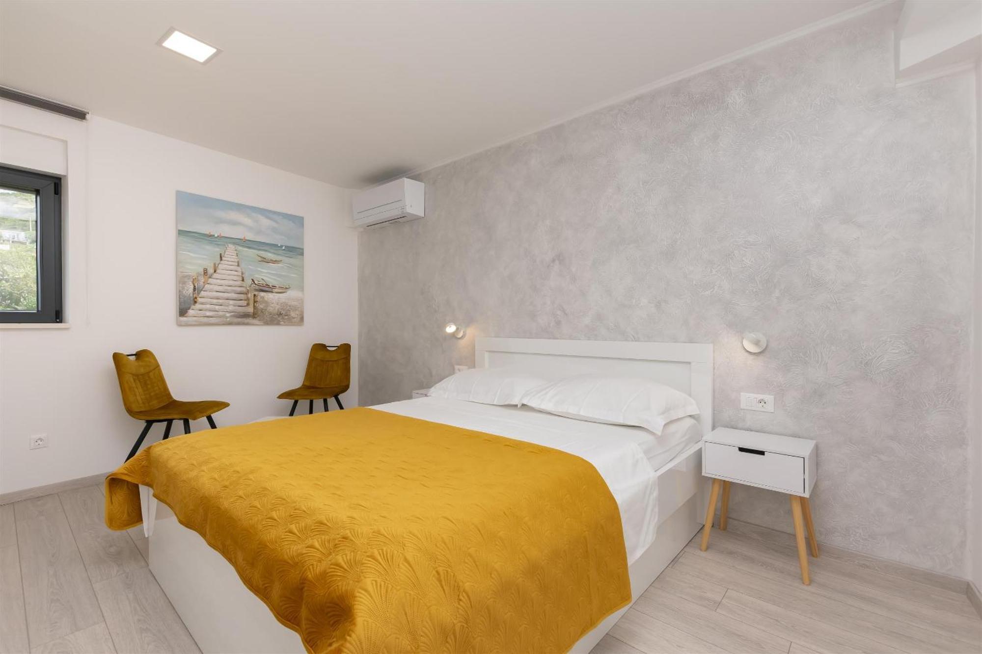 Apartments Vila Nadalina Delux Brela Exterior photo